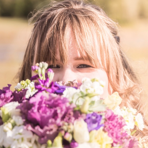 Meet your Posher, Melissa - Picture 2 of 2